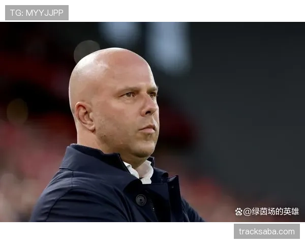 吕迪格与范戴克：力量型与控制型中卫风格差异解析