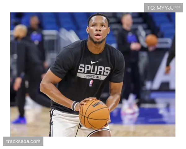 爆发前插撕裂后防，本赛季较赛季初明显回暖